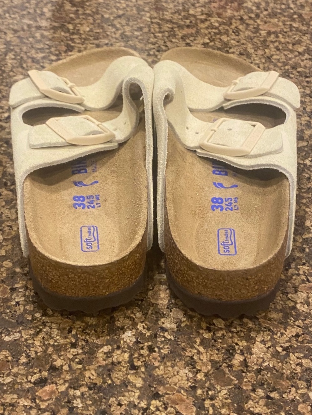 Birkenstock Arizona EU38/US7 Narrow Fit Soft Footbed Sand Suede Dandals - Picture 6 of 8